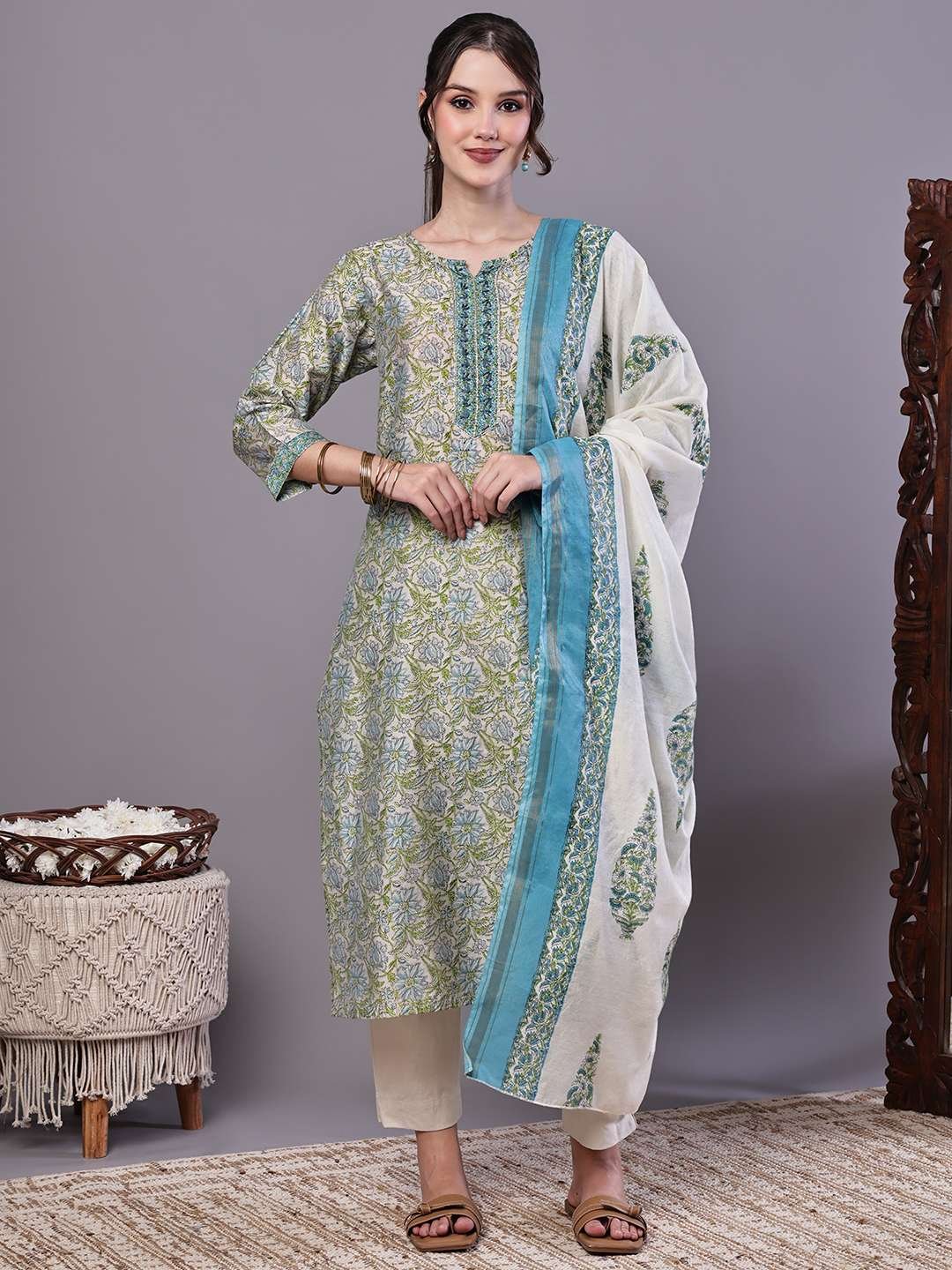 Women's Green & Blue Floral Chanderi Printed Kurta Set with Dupatta Suit Sets